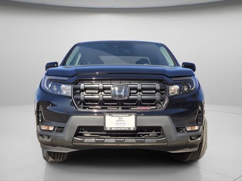 Used 2024 Honda Ridgeline Sport image 3