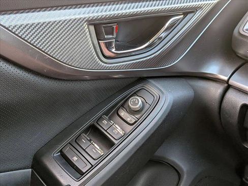 Used 2023 Subaru Crosstrek 2.5i Limited image 3