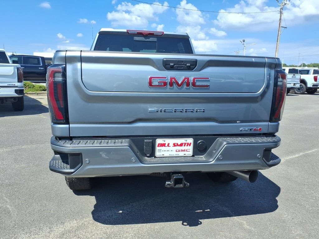 New 2026 GMC Sierra 2500 AT4 w/ Max Trailering Package AWD/4WD image 6