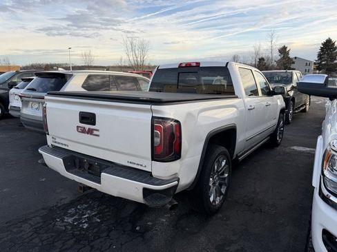 Used 2017 GMC Sierra 1500 Denali w/ Denali Ultimate Package image 3