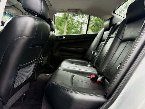 Used 2013 INFINITI G37 x Sedan w/ Premium Pkg AWD/4WD image 13