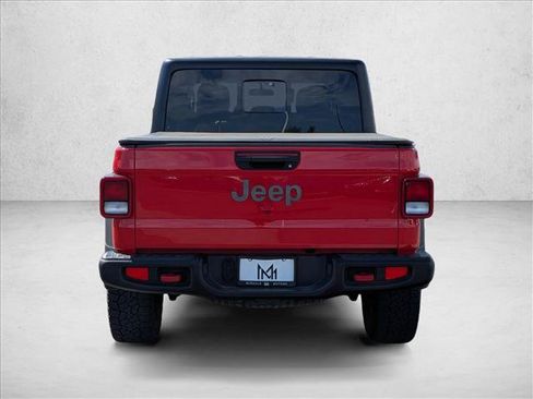 Used 2021 Jeep Gladiator Rubicon AWD/4WD image 6