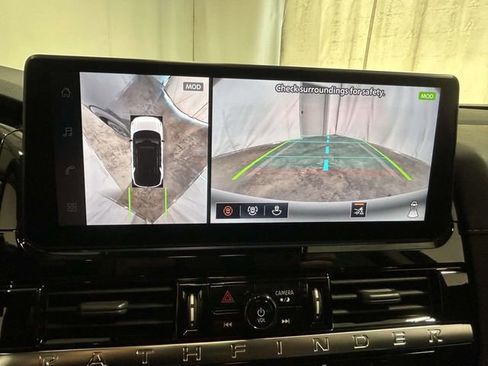 New 2026 Nissan Pathfinder SL w/ SL Premium Package FWD image 16