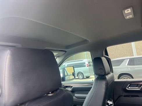 Used 2025 Chevrolet Silverado 2500 LT w/ Texas Edition AWD/4WD image 10