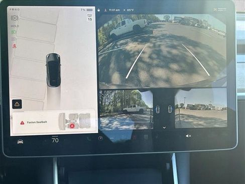 Used 2024 Tesla Model Y Long Range AWD/4WD image 11