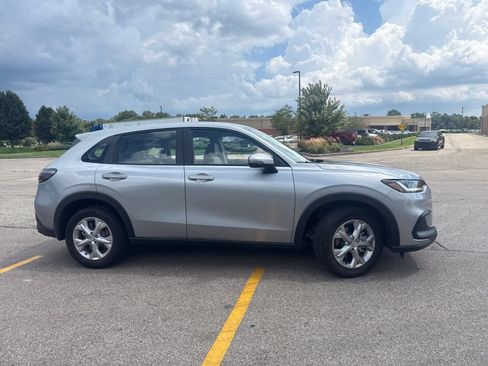 Used 2024 Honda HR-V LX image 25