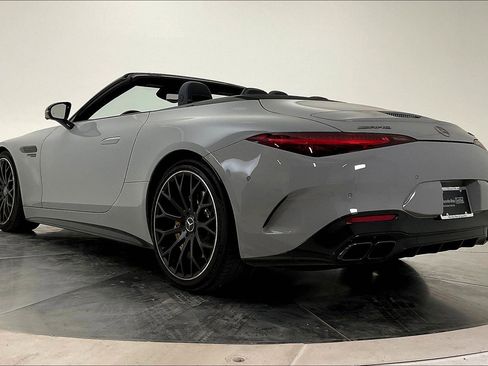 Used 2022 Mercedes-Benz SL 55 AMG 4MATIC image 3