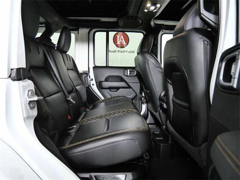 Used 2021 Jeep Wrangler Unlimited Sahara image 13