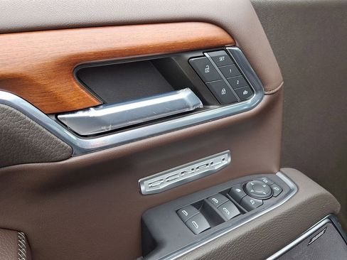 Used 2023 GMC Sierra 1500 Denali w/ Denali Reserve Package image 24