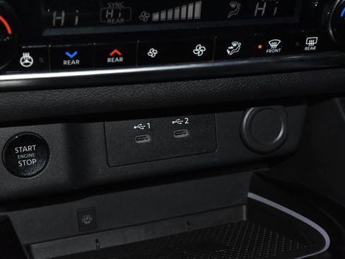 Certified 2024 Nissan Rogue SL w/ SL Premium Package image 13