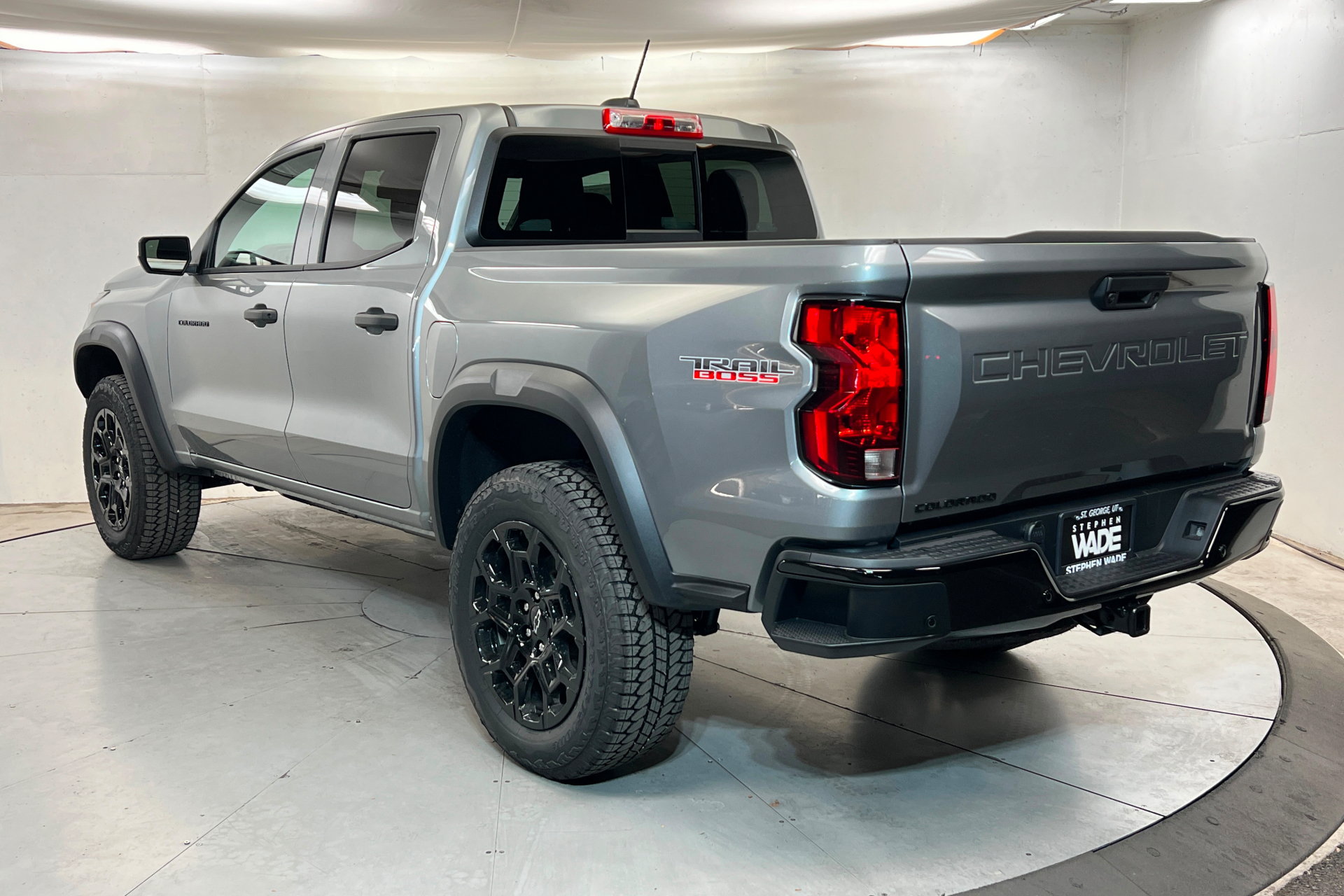 New 2026 Chevrolet Colorado Trail Boss AWD/4WD image 3