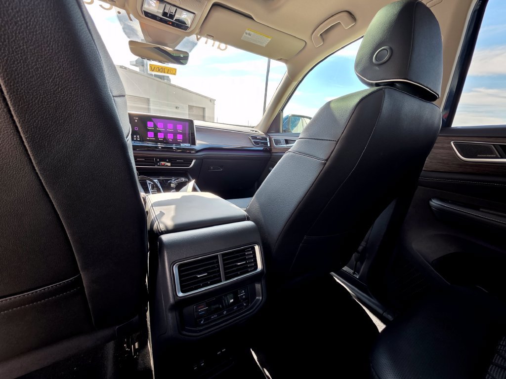Certified 2025 Volkswagen Atlas SEL Premium R-Line AWD/4WD image 19