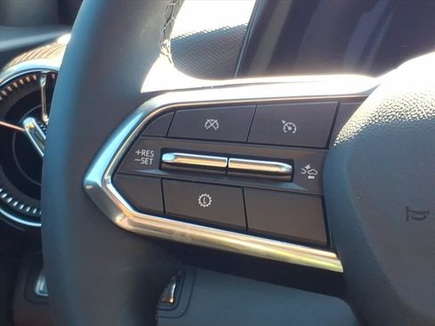 New 2026 Chevrolet Equinox LT image 17