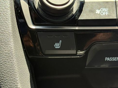 Used 2021 Honda Civic EX image 29