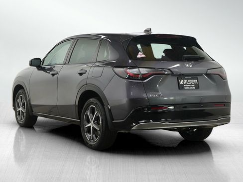 Used 2023 Honda HR-V EX-L image 3