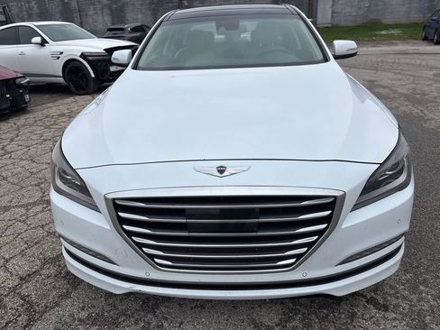 Used 2015 Hyundai Genesis 5.0 RWD image 6