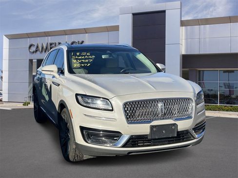 Used 2019 Lincoln Nautilus Reserve image 4