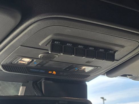 Used 2022 Ford Bronco Wildtrak image 31