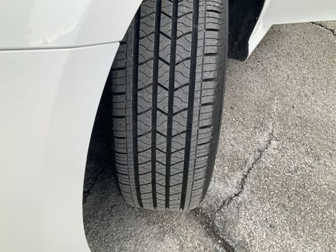 Used 2025 Toyota Camry LE image 11