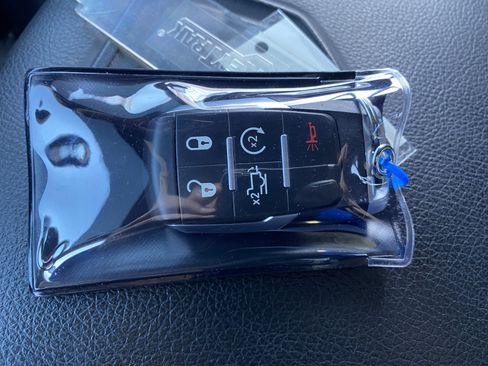 Used 2024 RAM 3500 Laramie w/ Night Edition image 39