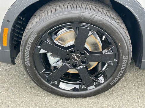 New 2026 MINI Cooper Countryman S w/ Comfort Package Max image 9