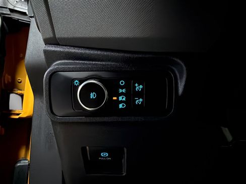 Used 2022 Ford Bronco Big Bend image 16