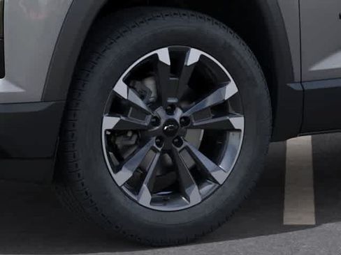 Used 2026 Chevrolet Equinox RS w/ Safety and Technology Package FWD image 9