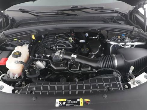 Used 2025 Jeep Grand Cherokee Summit image 15