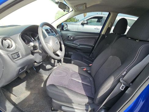 Used 2014 Nissan Versa SV image 7