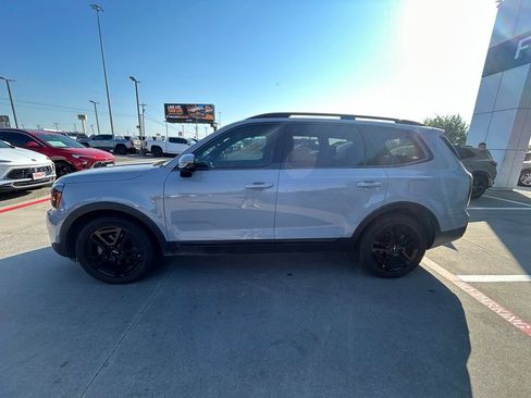 Used 2024 Kia Telluride SX Prestige X-Line AWD/4WD image 2