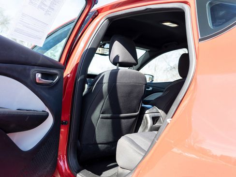 Used 2014 Dodge Dart SXT image 25