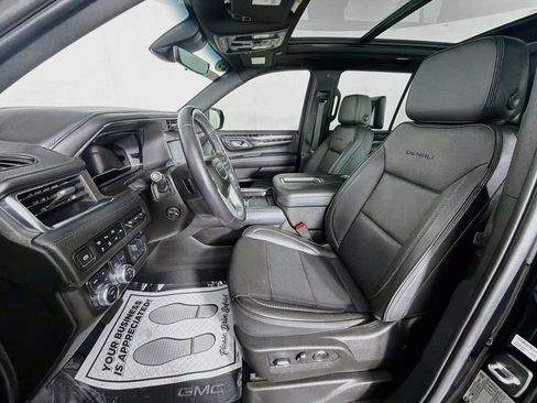 Used 2023 GMC Yukon Denali w/ Denali Reserve Package AWD/4WD image 22