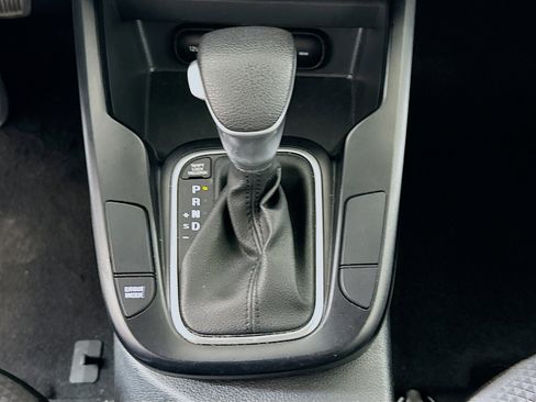 Used 2025 Kia Soul LX w/ LX Technology Package image 24