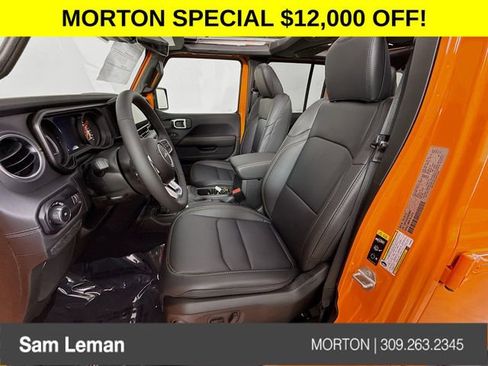 New 2025 Jeep Wrangler Sahara image 21