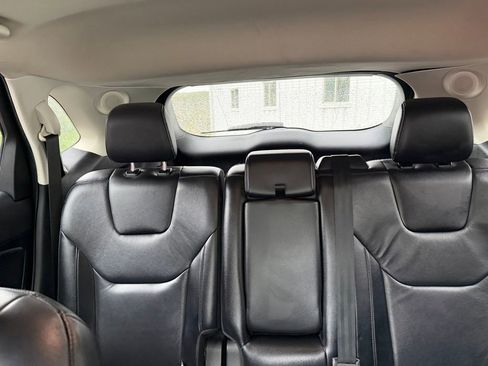 Used 2022 Ford Edge Titanium AWD/4WD image 19