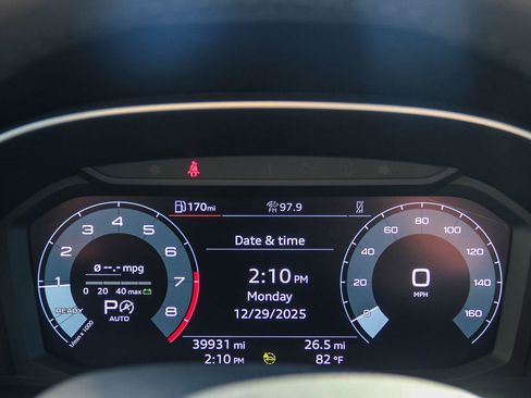 Used 2023 Audi Q3 2.0T Premium w/ 19" Wheel Package image 25