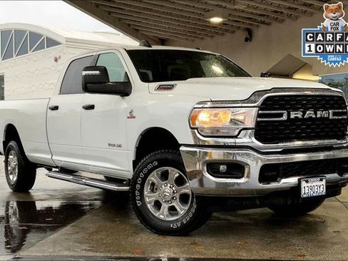 Used 2024 RAM 3500 Big Horn image 2