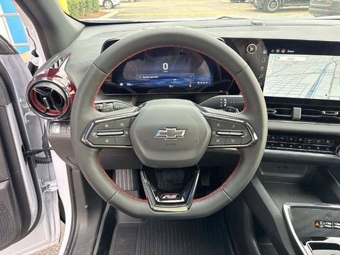 New 2026 Chevrolet Equinox RS image 15