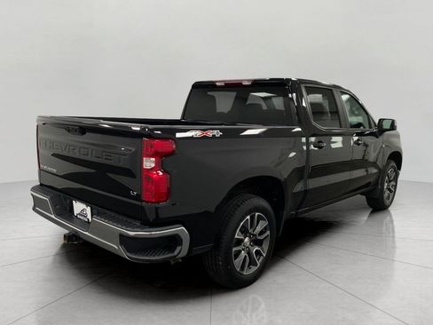 Used 2024 Chevrolet Silverado 1500 LT AWD/4WD image 4