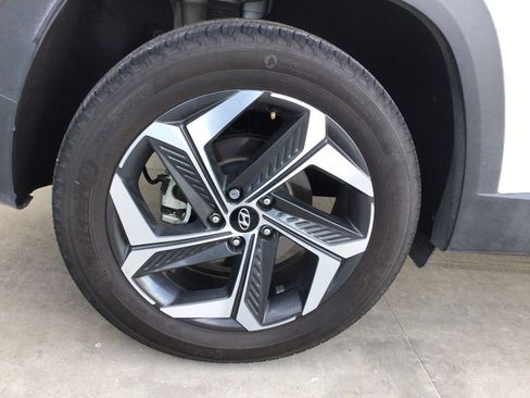 Used 2022 Hyundai Tucson Limited image 34