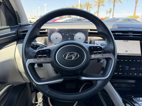 Certified 2023 Hyundai Tucson SEL AWD/4WD image 9
