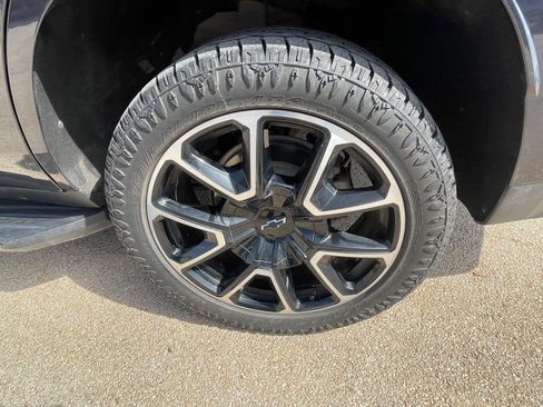 Used 2023 Chevrolet Tahoe RST w/ Luxury Package RWD image 37