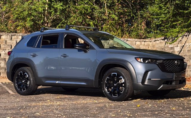 Used 2023 MAZDA CX-50 Meridian Edition AWD/4WD image 2