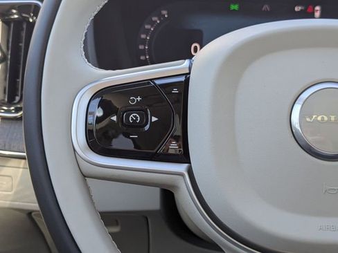 New 2026 Volvo XC90 B6 Ultra w/ Protection Package Premier AWD/4WD image 33