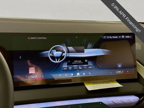 Used 2025 BMW X3 xDrive30i w/ Premium Package image 16