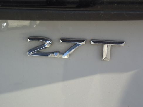 Used 2019 Lincoln Nautilus Reserve image 10