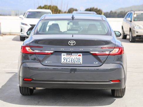 Used 2025 Toyota Camry LE image 6