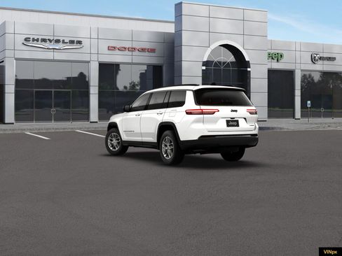 New 2026 Jeep Grand Cherokee L 2WD image 5