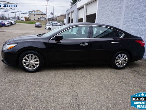 Used 2017 Nissan Altima 2.5 S w/ Power Driver Seat Package image 4