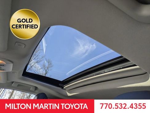 Certified 2024 Toyota Highlander XLE image 22